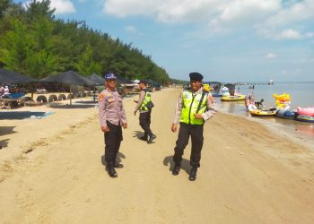 Libur Panjang, Polres Rembang Perketat Pengamanan Wisata Pantai Karang Jahe Beach