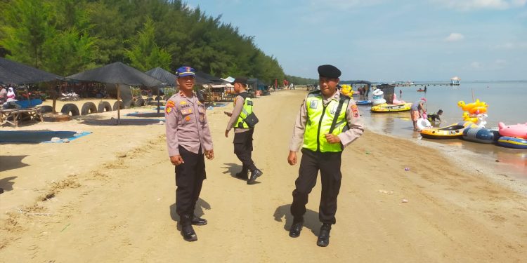 Libur Panjang, Polres Rembang Perketat Pengamanan Wisata Pantai Karang Jahe Beach