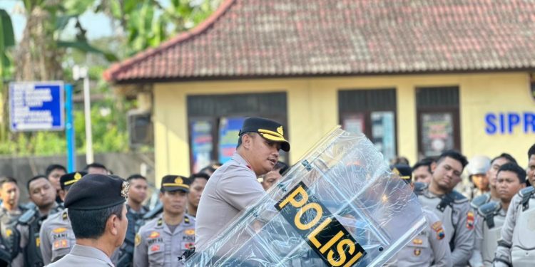 Kapolres Rembang Pimpin Apel Kesiapsiagaan Antisipasi Kontigensi