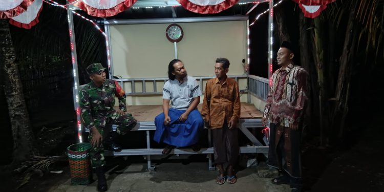 Koramil 11/Gembong Laksanakan Patroli Siskamling dan Monitoring KDKMP di Wilayah Binaan