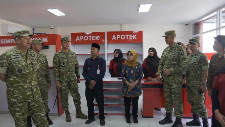 Pastikan Program Berjalan Optimal, Irjen TNI dan Pangdam IV/Diponegoro Kunjungi KDKMP