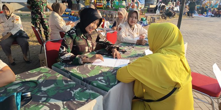 Semarak CFD, Kodim 0718/Pati dan DKT Gelar Bakti Sosial Kesehatan untuk Masyarakat