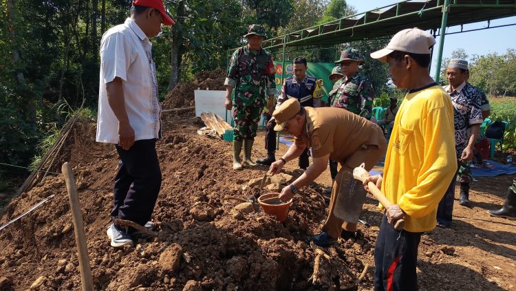Pembangunan Jembatan Garuda Resmi Dimulai, Batu Pertama Diletakkan di Desa Semirejo