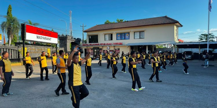 Senam Aerobik Bersama, Polres Rembang Perkuat Kesehatan dan Soliditas Personel
