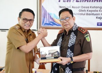 Sertifikat Aset Desa Ketanggan Diserahkan, Perkuat Kepastian Hukum