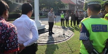 Kapolres Rembang Pimpin Apel Pengamanan Audiensi PC PMII di DPRD, Tekankan Pengamanan Humanis dan Profesional