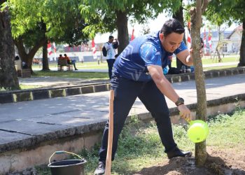 Kapolres Rembang Ikuti Gerakan Penanaman Pohon pada Pembukaan E-Sport Kapolda Jateng Cup 2026