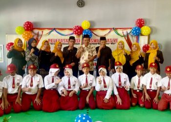 Perpisahan SDN Klecoregonang Winong, Kepala Sekolah Pesan kepada Siswa Terus Kejar Cita-Cita Setinggi Langit