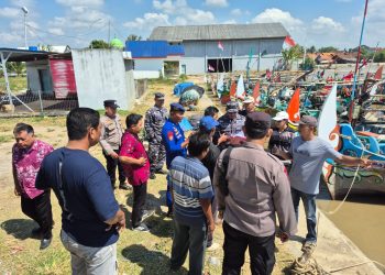 Cegah Kebocoran Distribusi Solar Subsidi, Satpolairud Polresta Pati Verifikasi QR Code Nelayan