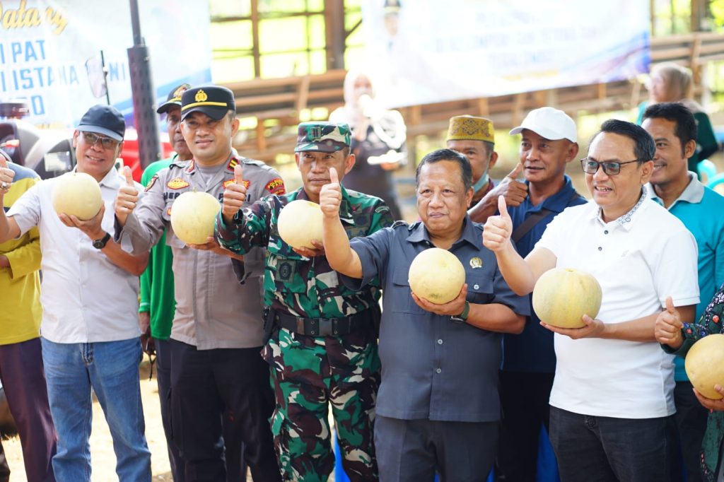 Kabar Gembira! Pemkab Pati Upayakan Drone Pertanian hingga Bantuan Modal untuk Petani Desa Tegalombo