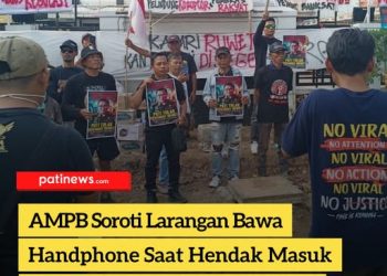 AMPB Soroti Larangan Bawa Handphone Saat Hendak Masuk Kejari Pati: “Ada Apa di Dalam?”