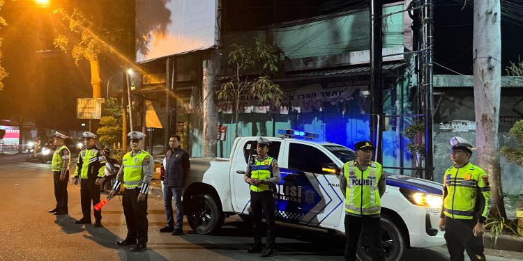 Patroli Malam Minggu, Polres Rembang Tingkatkan Pengamanan Cegah Gangguan Kamtibmas