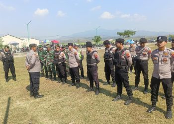 Kapolsek Kragan Pimpin Pengamanan Lomba Miniatur Sound System, Kegiatan Berlangsung Aman dan Kondusif