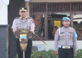 Kapolres Rembang Tekankan Disiplin, Pelayanan Prima, dan Kesiapsiagaan Personel Saat Apel Pagi