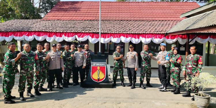 Kapolsek Kaliori Jalin Silaturahmi dengan Danramil Kaliori, Perkuat Sinergitas TNI–Polri