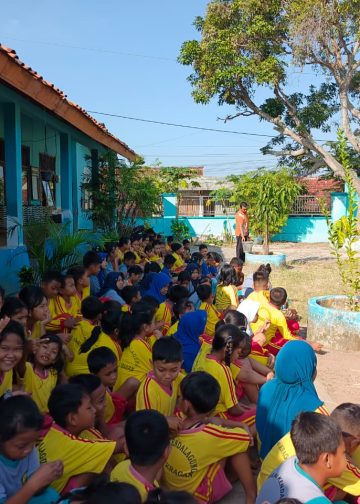 Cegah Bullying Sejak Dini, Polsek Kragan Tanamkan Karakter Positif kepada Siswa SD Kendalagung