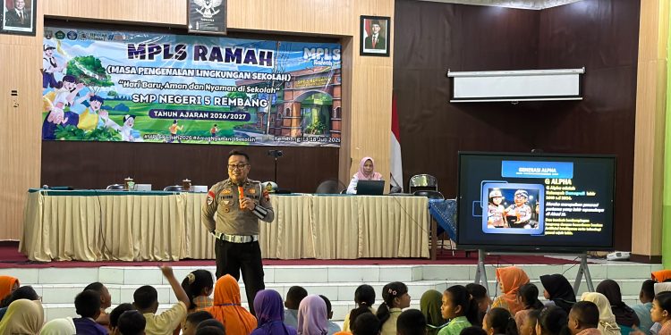 MPLS Bernilai Edukasi, Satlantas Polres Rembang Cetak Pelajar Berkarakter dan Tertib Berlalu Lintas