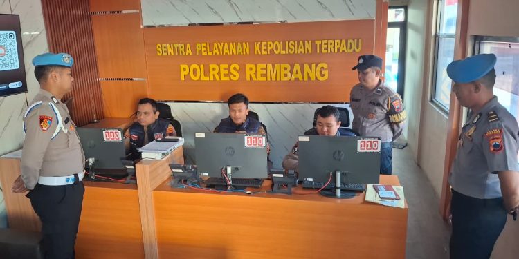 Propam Polres Rembang Perketat Pengawasan, Pastikan Pelayanan Publik Berjalan Sesuai SOP