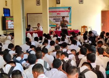 Personel Polsek Sale Berikan Penyuluhan Kamtibmas di SMK Negeri 1 Sale