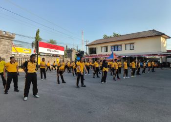 Jaga Kebugaran, Polres Rembang Gelar Olahraga Bersama Tingkatkan Semangat dan Kinerja Personel