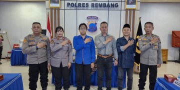 Wakapolres Rembang Buka Rapat Anev Forum Konsultasi Publik Standar Pelayanan Polri di Polres Rembang