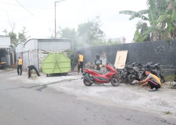 Waka Polres Rembang Pimpin Olahraga Bersama dan Kurve Lingkungan Mako