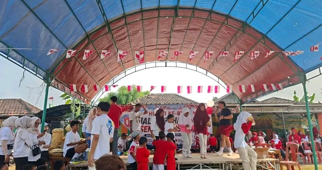 Meriah! Ratusan Warga Pecangaan Tumpah Ruah Ikuti Jalan Santai HUT RI, Hadiah Utamanya Bikin Ngiler!