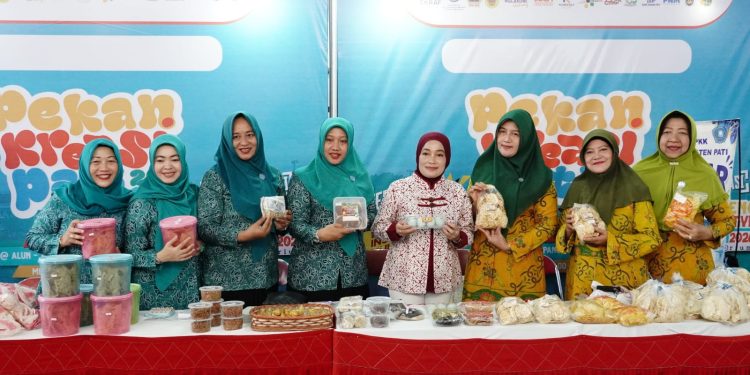 Pekan Kreasi Pati Jadi Magnet UMKM, Dwi Risma: Produk Lokal Harus Naik Kelas dan Tembus Pasar Lebih Luas