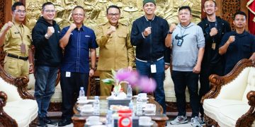 Pawai Artis Road To Kilau Raya MNC Meriahkan Hari Jadi Pati
