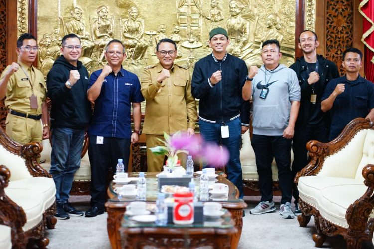 Pawai Artis Road To Kilau Raya MNC Meriahkan Hari Jadi Pati