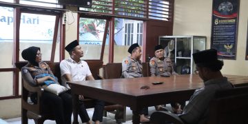 Kapolres Rembang Kunjungi Polsek Sarang, Tekankan Pelayanan Prima dan Soliditas Personel