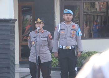 Pimpin Apel Pagi, Wakapolres Rembang Tekankan Kedisiplinan dan Kinerja Humanis Personel
