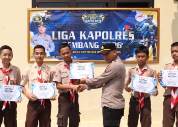 Liga Kapolres Rembang 2026 Divisi Mobile Legends Usai, SMPN 5 Rembang Raih Juara