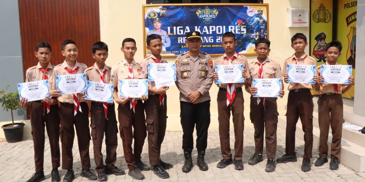 Liga Kapolres Rembang 2026 Kategori SMP Divisi Mobil Legend Usai, Tim SMPN 5 Rembang Sebagai Juaranya