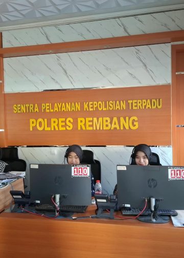 Perwira Pengawas Cek Kesiapsiagaan Piket Polwan 110 SPKT Polres Rembang