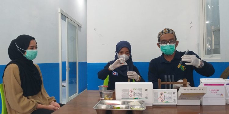 Sidokkes Polres Rembang Pastikan Menu MBG Aman, Bergizi, dan Layak Konsumsi Sebelum Didistribusikan