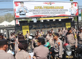 Kapolres Rembang Pimpin Apel Penggelaran Kekuatan Sarpras, Tekankan Pelayanan yang Ikhlas, Bermanfaat dan Berkah