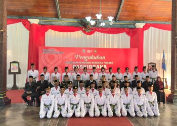Kapolres Rembang Hadiri Pengukuhan Paskibra Kabupaten Rembang