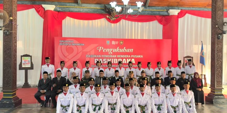 Kapolres Rembang Hadiri Pengukuhan Paskibra Kabupaten Rembang