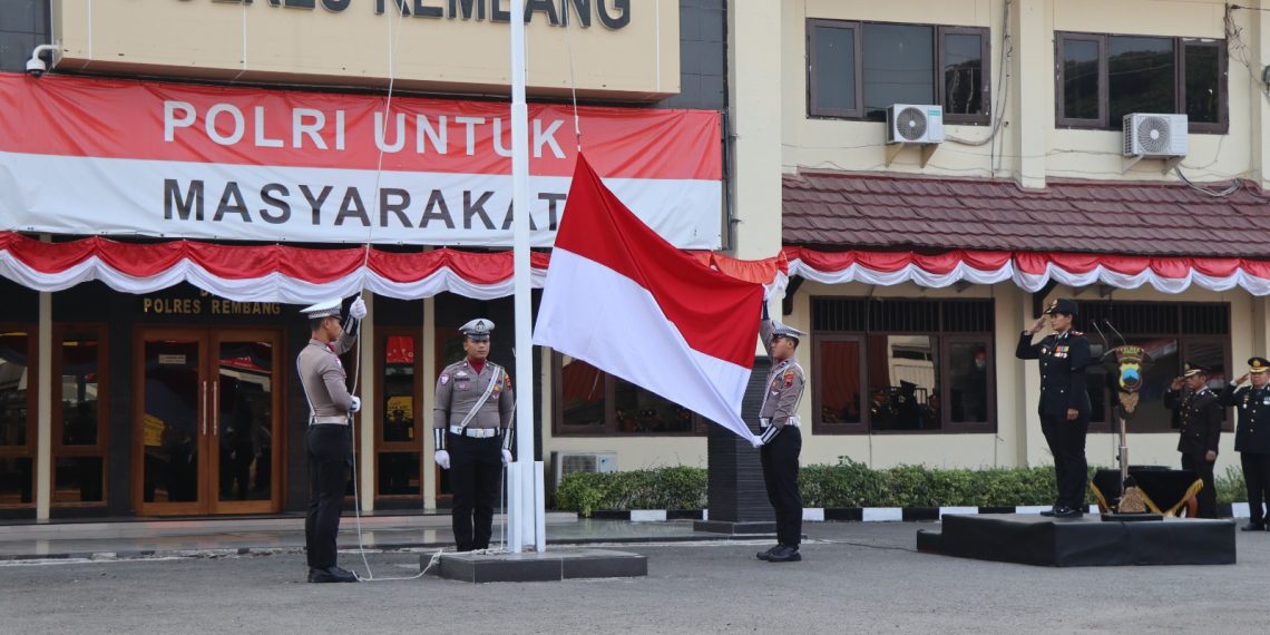 Wakapolres Rembang Pimpin Upacara HUT ke-81 Kemerdekaan RI, Kobarkan Semangat Indonesia Berdaulat, Adil, dan Makmur