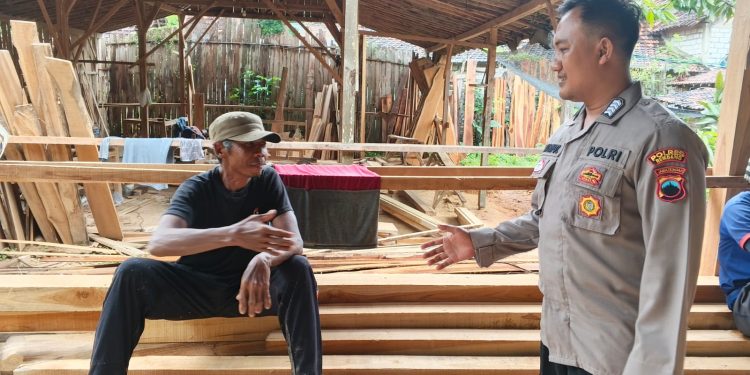 Patroli Dialogis, Polsek Kaliori Perkuat Sinergi Bersama Warga Jaga Kamtibmas