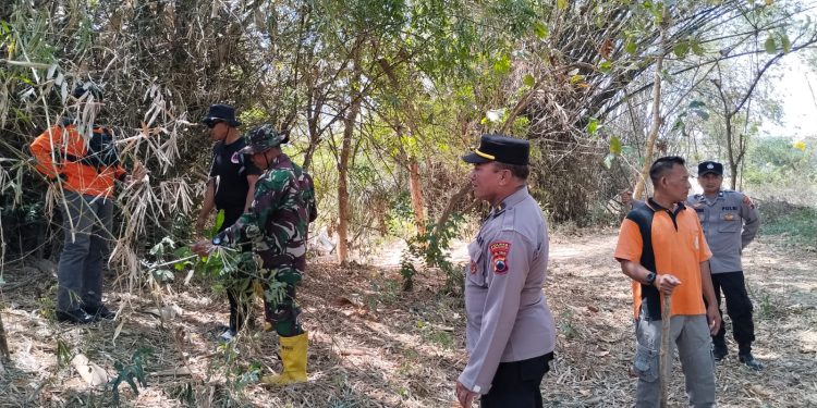 Patroli Karhutla, Polres Rembang Bersama TNI dan BNPB Cegah Kebakaran Hutan dan Lahan di Sarang