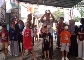 Meski Sederhana, Warga  Antusias Menyambut HUT RI dengan berbagai lomba anak 