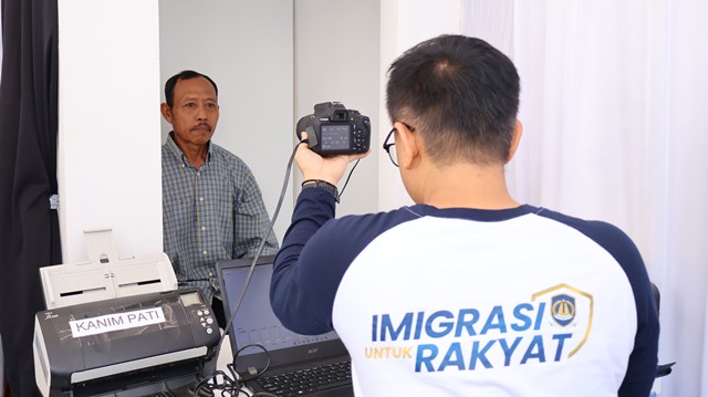 Imigrasi Pati Buka Layanan Paspor hingga Malam di Pekan Kreasi Pati 2026, Warga Antusias Manfaatkan Kesempatan