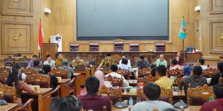 Pemkab Pati Wajibkan Telur Peternak Lokal Diserap Buat Program MBG, SPPG yang Ngeyel Bakal Dipanggil