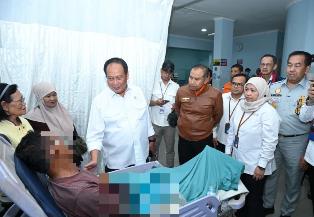 Dirut Jasa Raharja Dampingi Wamenhub Tinjau Penanganan Korban KM Mutiara Sentosa II di RS PHC Surabaya